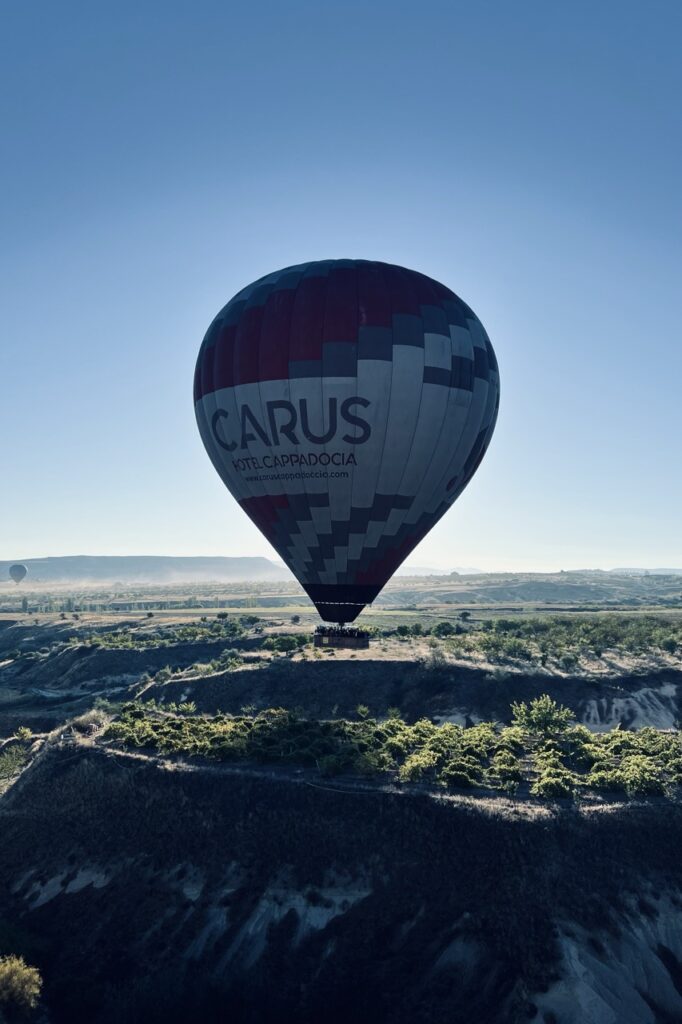 Balonem nad kapadocja wsrod wulkanow winnic i bajkowych kominow16
